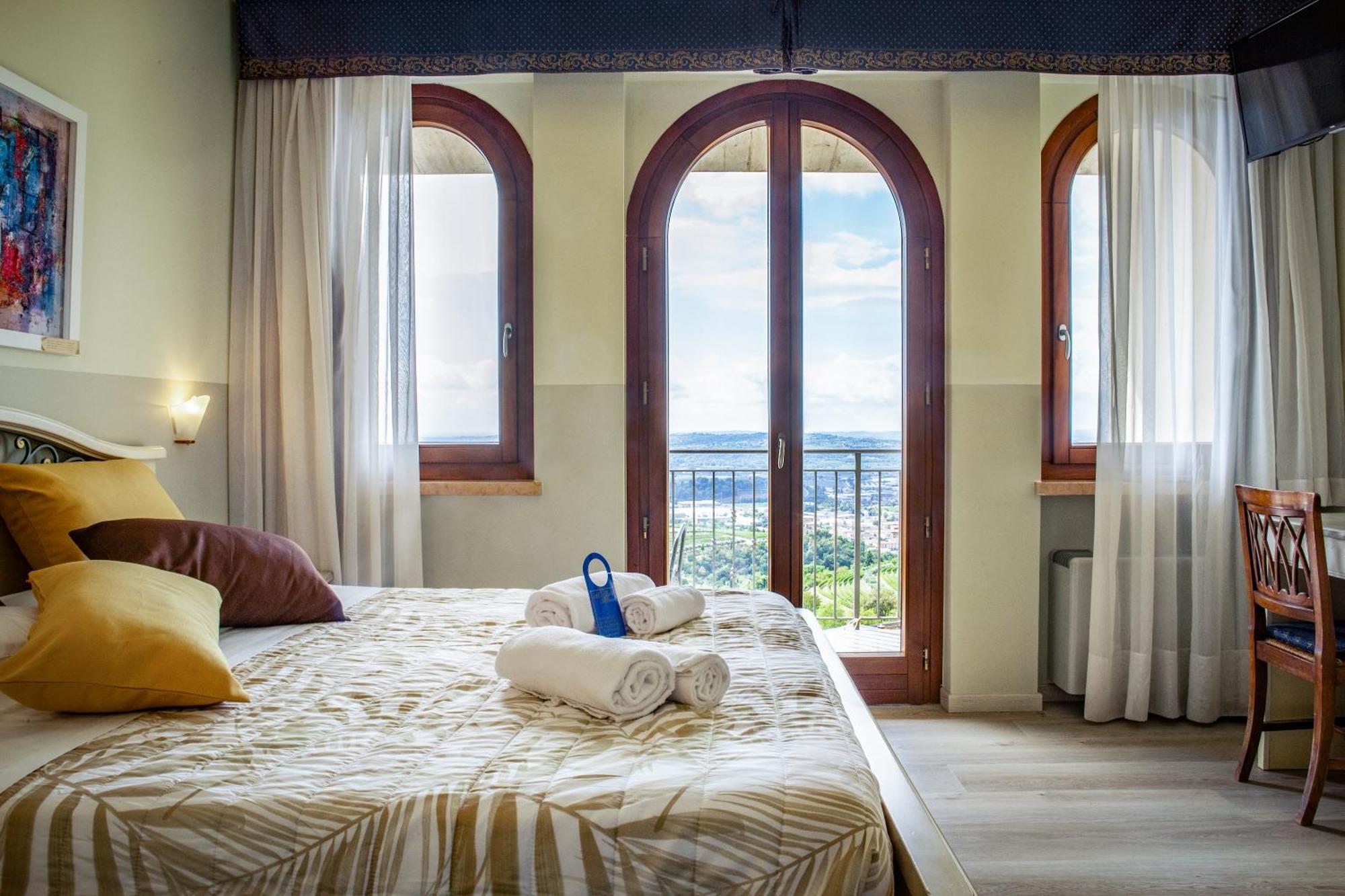 Villa San Giorgio Sant'Ambrogio di Valpolicella Bagian luar foto